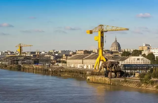 En Nantes o Saint-Nazaire
