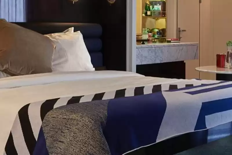Cheeky Corner Suite-Even Bigger Terrace