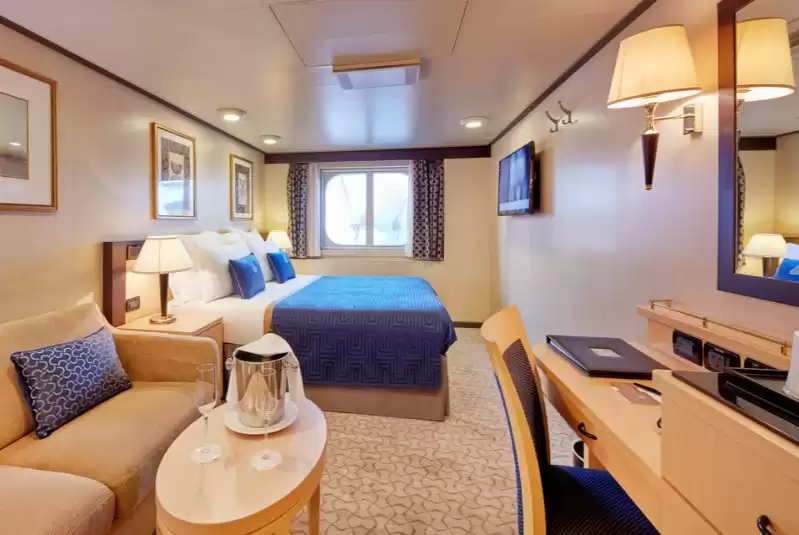 Cabina Britannia Vista exterior obstruida