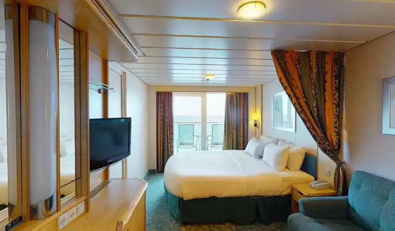 Cabina con vista al mar y balcón