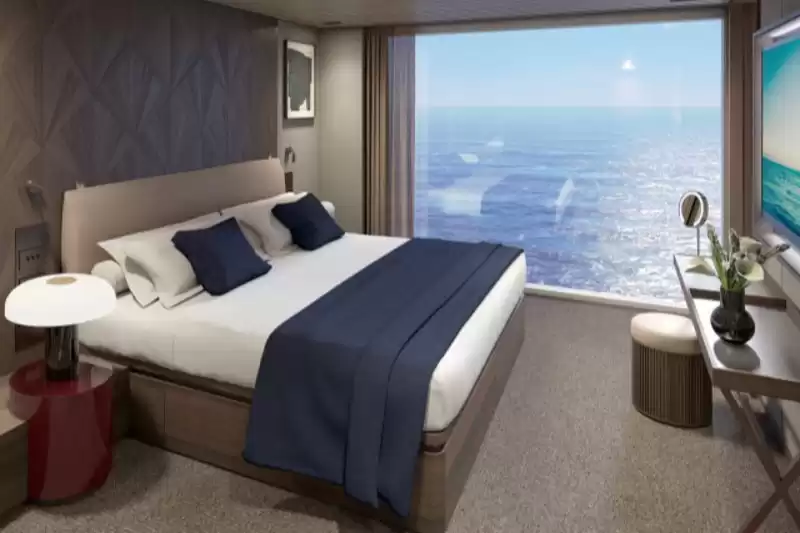 Club Balcony Suite orientada a proa